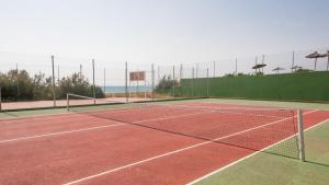 Tenis a/nebo squash v ubytování Aldea Beach 152 nebo okolí