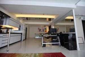 Cucina o angolo cottura di IW Hotel