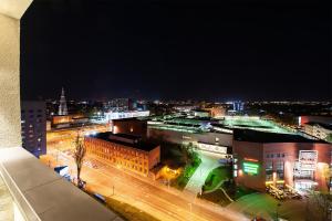 Výhľad na mesto Lodž alebo výhľad na mesto priamo z apartmánu