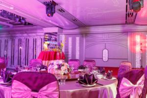 Posezení v ubytování Royal Gold Hotel + 37 fotografií