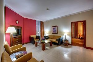 Posezení v ubytování J5 RIMAL Hotel Apartments