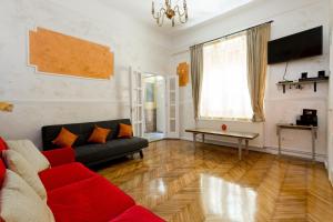 Televízia a/alebo spoločenská miestnosť v ubytovaní Budapestapartment9