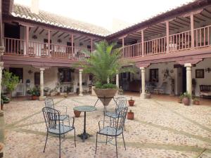 Patio nebo venkovní prostory v ubytování Hotel Rural Posada Los Caballeros