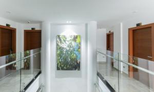 Gallery image of Hotel Crown Suites in Cochin