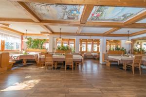 Εστιατόριο ή άλλο μέρος για φαγητό στο Hotel Naggler Weissbriach