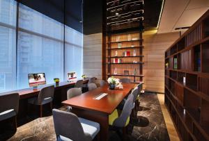 Posezení v ubytování Hampton By Hilton Foshan Sanshui