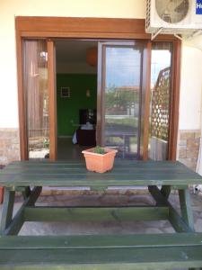 Balkón nebo terasa v ubytování Maisonette In Paradisos 1
