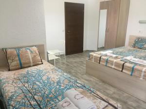 Foto dalla galleria di Apartmani Alex Beach a Star Dojran