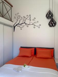 Postel nebo postele na pokoji v ubytování Beach House Nikiti