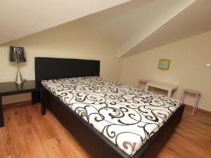 Postel nebo postele na pokoji v ubytování Apartments Nešić Peroj