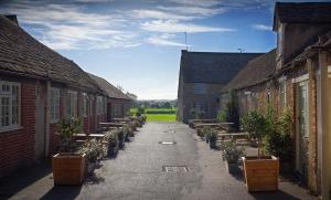 Gallery image of New Inn Hotel in Lechlade