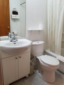 Koupelna v ubytování Melsask Motel