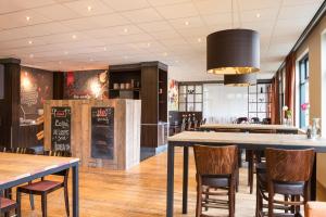 Cucina o angolo cottura di ibis Rotterdam Vlaardingen