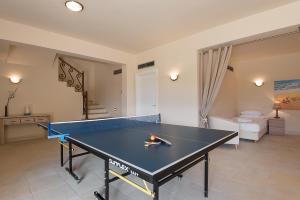 Table tennis facilities sa Villa Gold o sa malapit