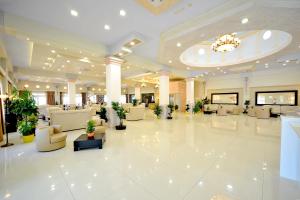 Vstupní hala nebo recepce v ubytování Gaia Palace + 37 fotografií