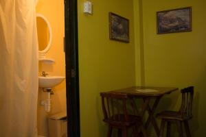 Foto dalla galleria di Dreamkapture Hostel close to the airport and bus terminal a Guayaquil