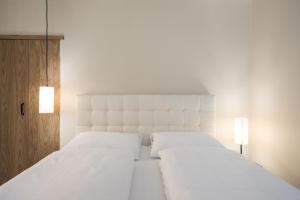 Gallery image of Weingut Weidlhof - Suite & Breakfast - Vacation for wine lovers in Caldaro