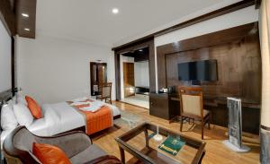 Gallery image of Hotel The Twin Towers in Shimla