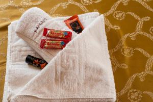 Posteľ alebo postele v izbe v ubytovaní Hamam Suites Sifaka