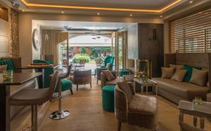 Posezení v ubytování Hotel Eden Wellness