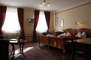 TV a/nebo společenská místnost v ubytování Hotel Apartment Rothensteiner