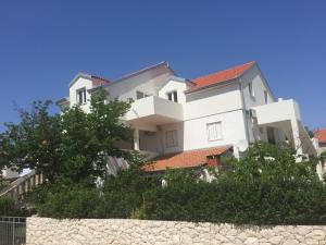 Gallery image of Apartments Milica in Mirce