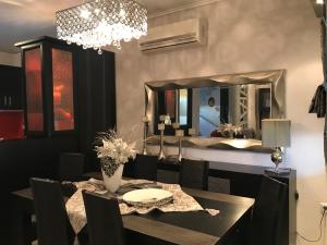 Φωτογραφία από το άλμπουμ του Diamond House στον Λιμένα