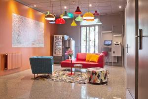 Posedenie v ubytovaní Hostal Benidorm