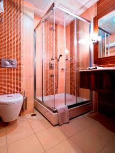 Koupelna v ubytování Yücesoy Liva Hotel Spa & Convention Center Mersin