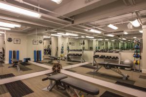 Fitness centrum a/nebo fitness zařízení v ubytování Hanover Inn Dartmouth