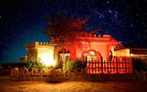 Imagem da galeria de Arabian Oryx Camp em Shāhiq