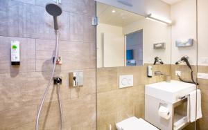 Koupelna v ubytování b_smart motel Landquart