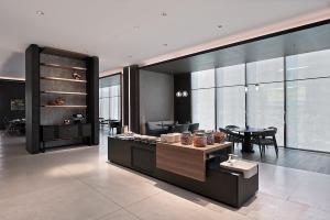 Ruang duduk di MU Jiaoxi Hotel