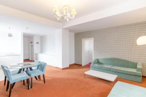 Posezení v ubytování Apart Hotel Vlad Tepes