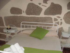Cama o camas de una habitación en SEIA Alojamento D Ines