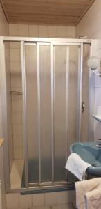 Postel nebo postele na pokoji v ubytování Gästehaus Cornelia