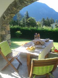 Nespecifikovaný výhled na hory nebo výhled na hory při pohledu z bed and breakfast
