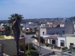 A general view of Taviano or a view of the city taken from the holiday home