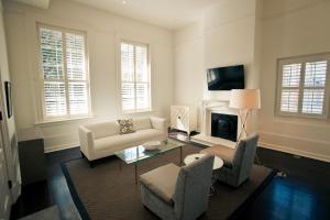 Gallery image of Roomza New Orleans at Melrose Mansion in New Orleans