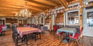 Restaurace v ubytování Hotel Avion