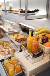 Jedlo v ubytovaní bed & breakfast alebo blízkom okolí
