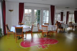 Restaurace v ubytování Hotel Krone Überlingen am Ried