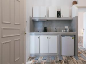 Kuchyňa alebo kuchynka v ubytovaní Giannoulis Hotel