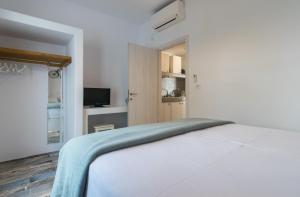 Kuchyňa alebo kuchynka v ubytovaní Giannoulis Hotel