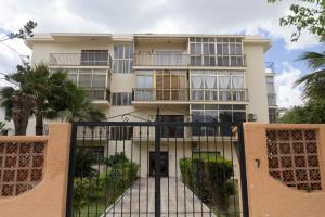 Budynek, w którym mieści się apartament