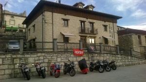 Fotografia z galérie ubytovania C.T.R. Camino de la Fuentona v destinácii Cabrejas del Pinar