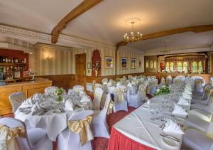 Restaurace v ubytování Atholl Hotel