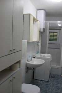 Photo de la galerie de l'établissement Apartman Tafra, à Omiš