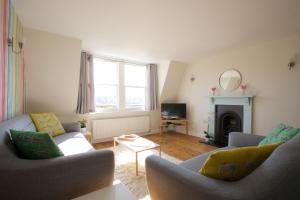 Gallery image of Georgian House - Fantastic Central Apartment with Fabulous Views in Bath