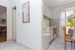 Kuchyň nebo kuchyňský kout v ubytování Apartman u centru Makarske